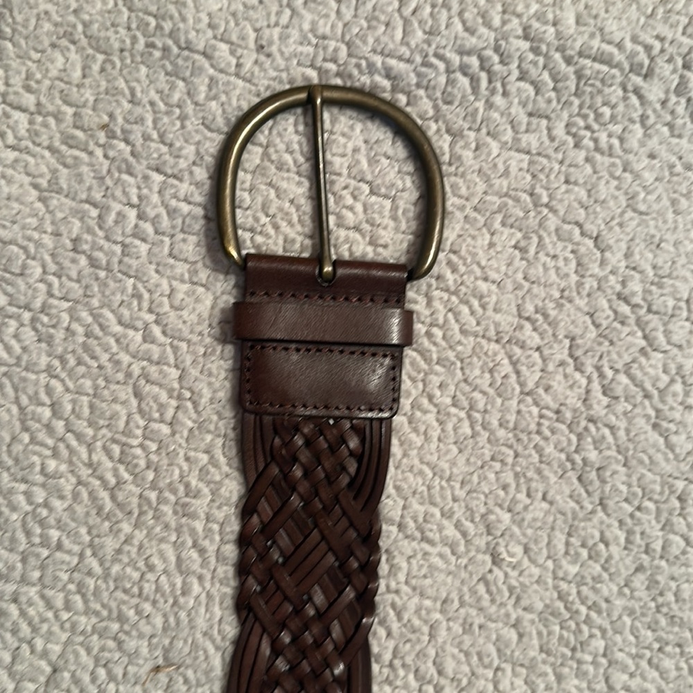 🌷3/20🌷 Brown leather braided thick belt